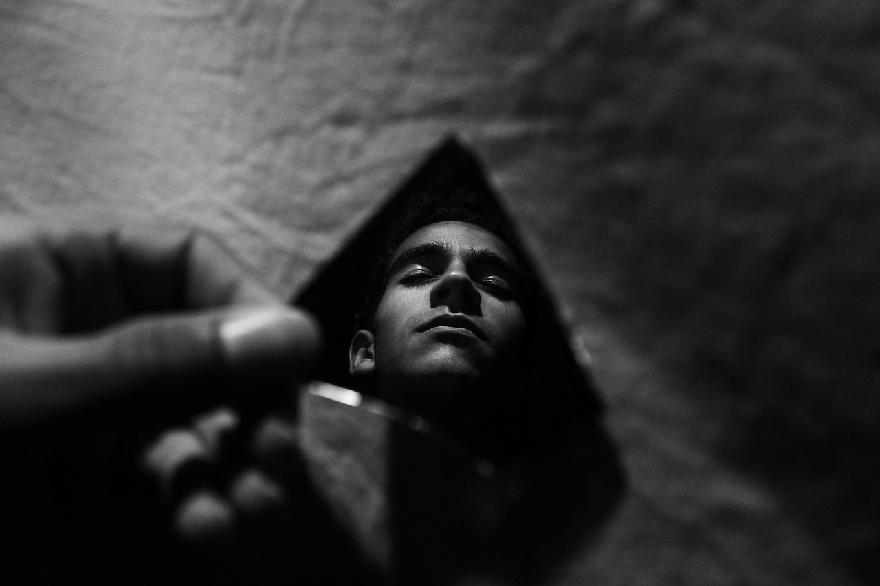 不倫による不安な感情をコントロールする方法は？