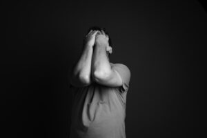 不倫による不安を感情でコントロールする方法は？