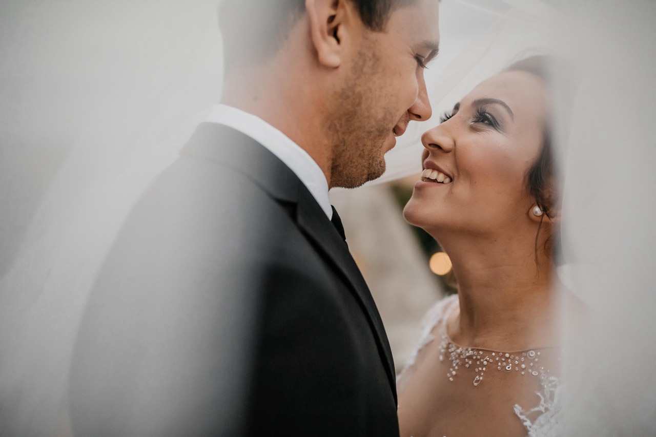 不倫を乗り越えるための夫婦カウンセリングで関係修復は可能か？