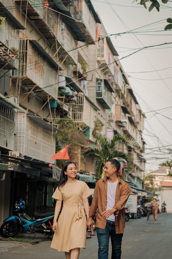 不倫をやめられない時の相談先はどこですか？