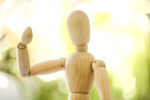 不倫の悩みから離婚を考えるとき、待つべきか占いで解決する方法は？