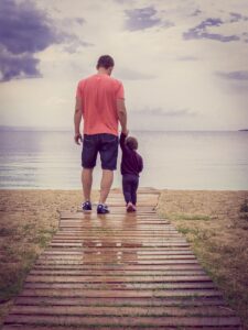 不倫相手の奥さんと子供が仲良しの場合、どうすればいい？